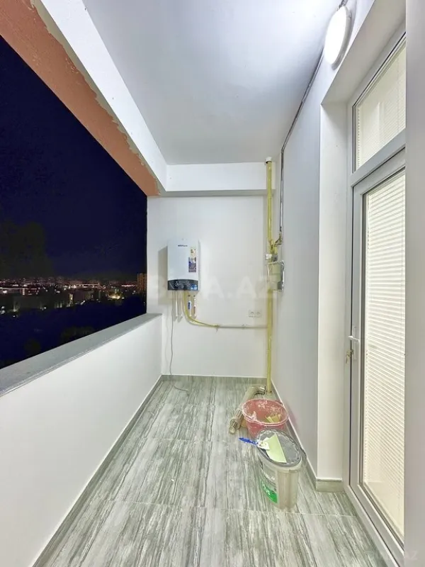 Satılır 3 otaqlı mənzil 120 m²