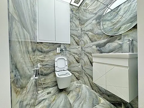 Satılır 3 otaqlı mənzil 120 m²