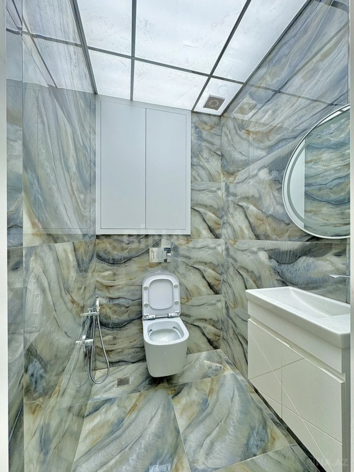 Satılır 3 otaqlı mənzil 120 m²