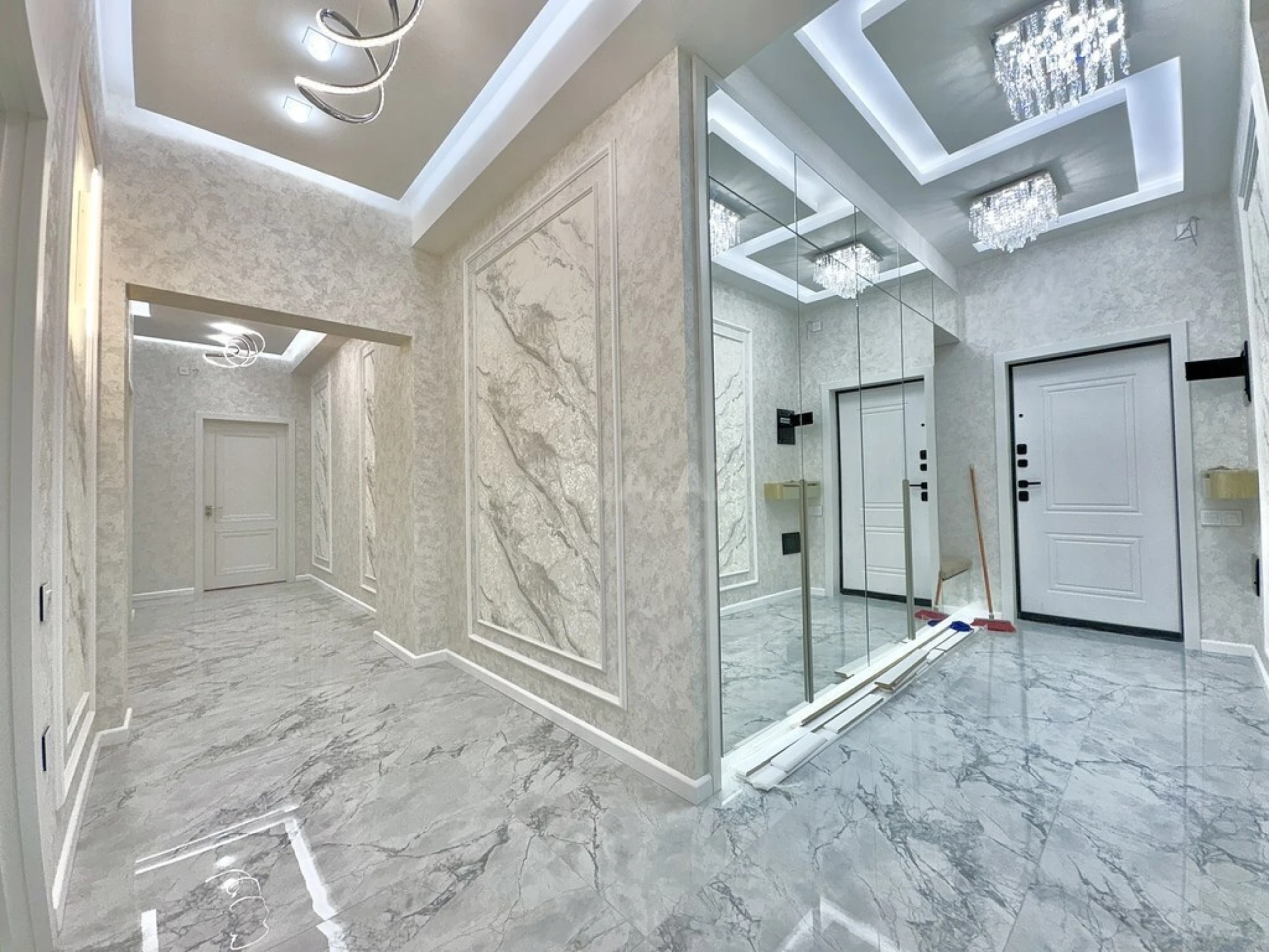 Satılır 3 otaqlı mənzil 120 m²