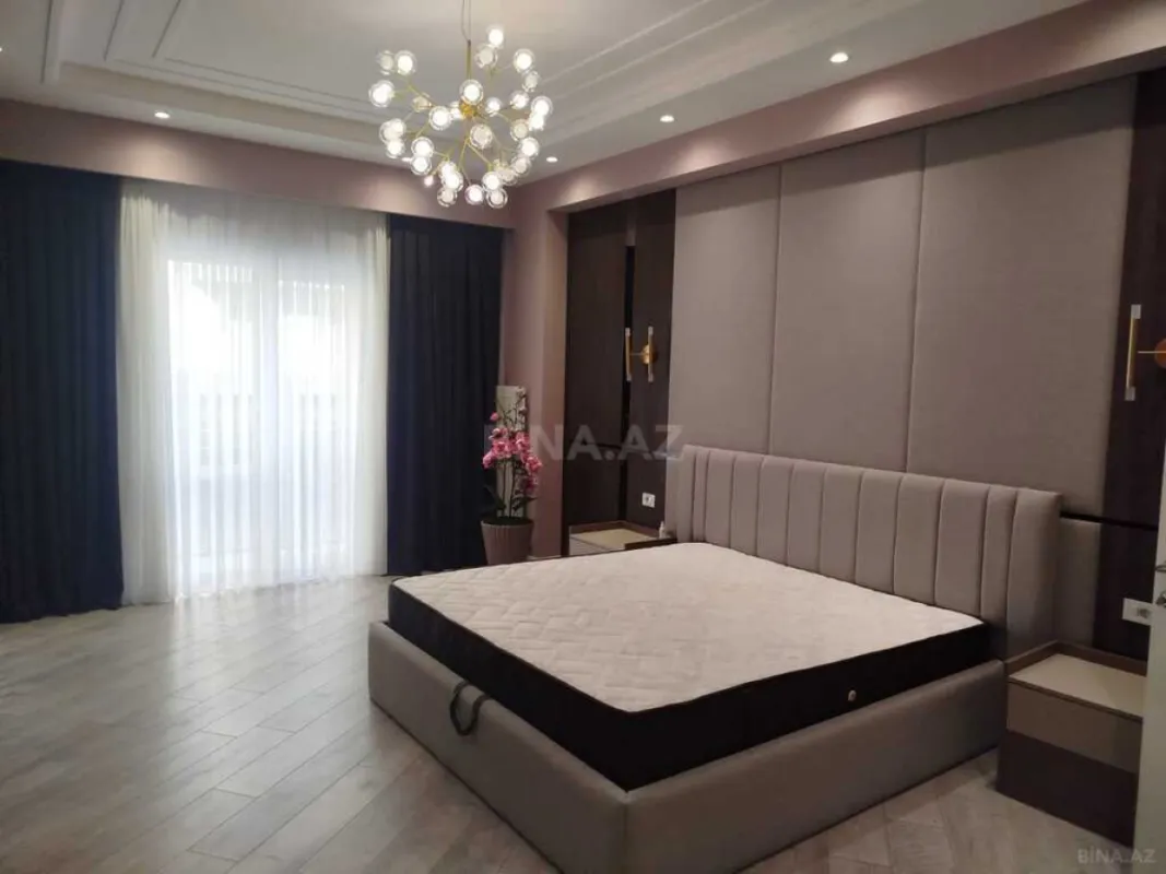 Kirayə verilir 3 otaqlı mənzil 139 m²