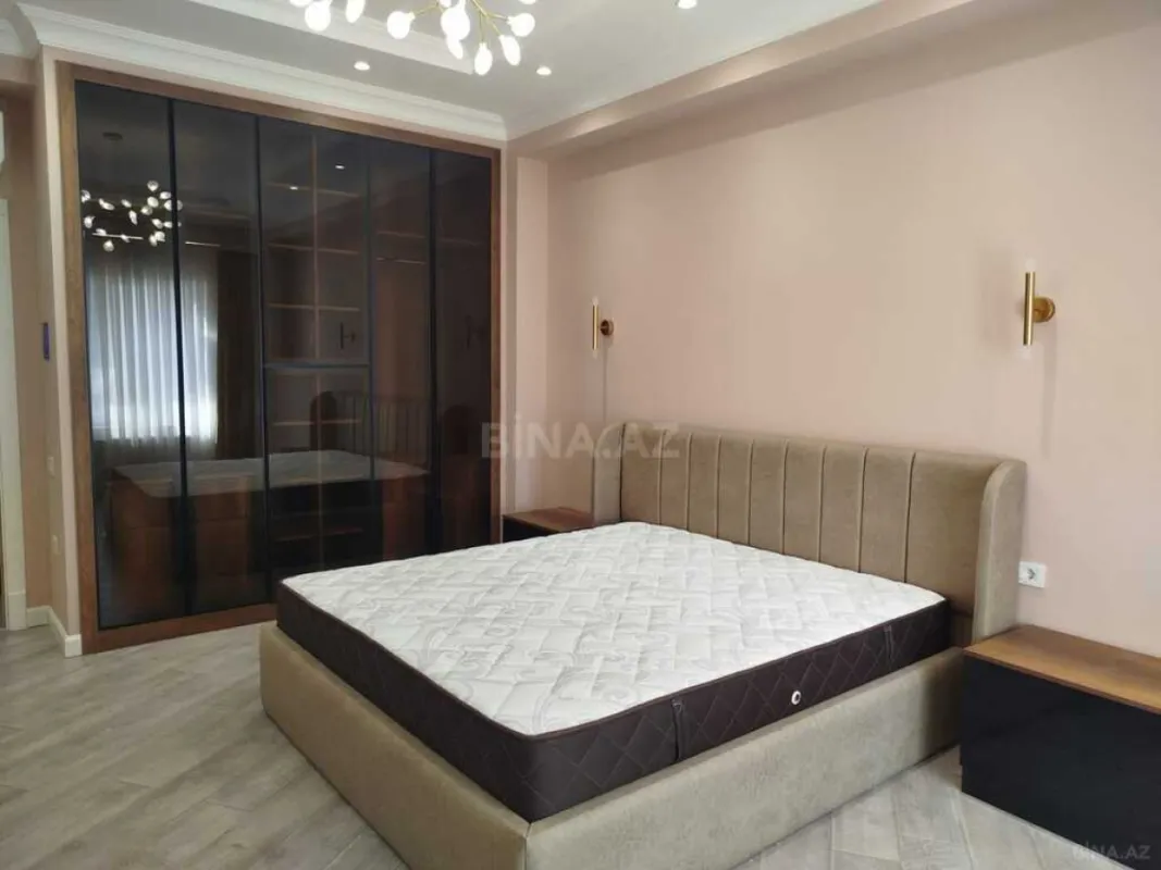 Kirayə verilir 3 otaqlı mənzil 139 m²