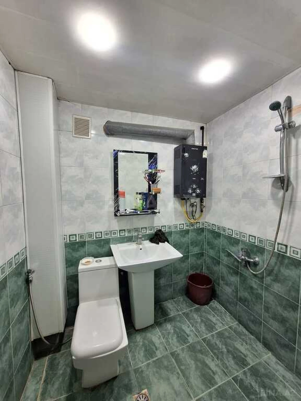 Satılır 2 otaqlı mənzil 47 m²