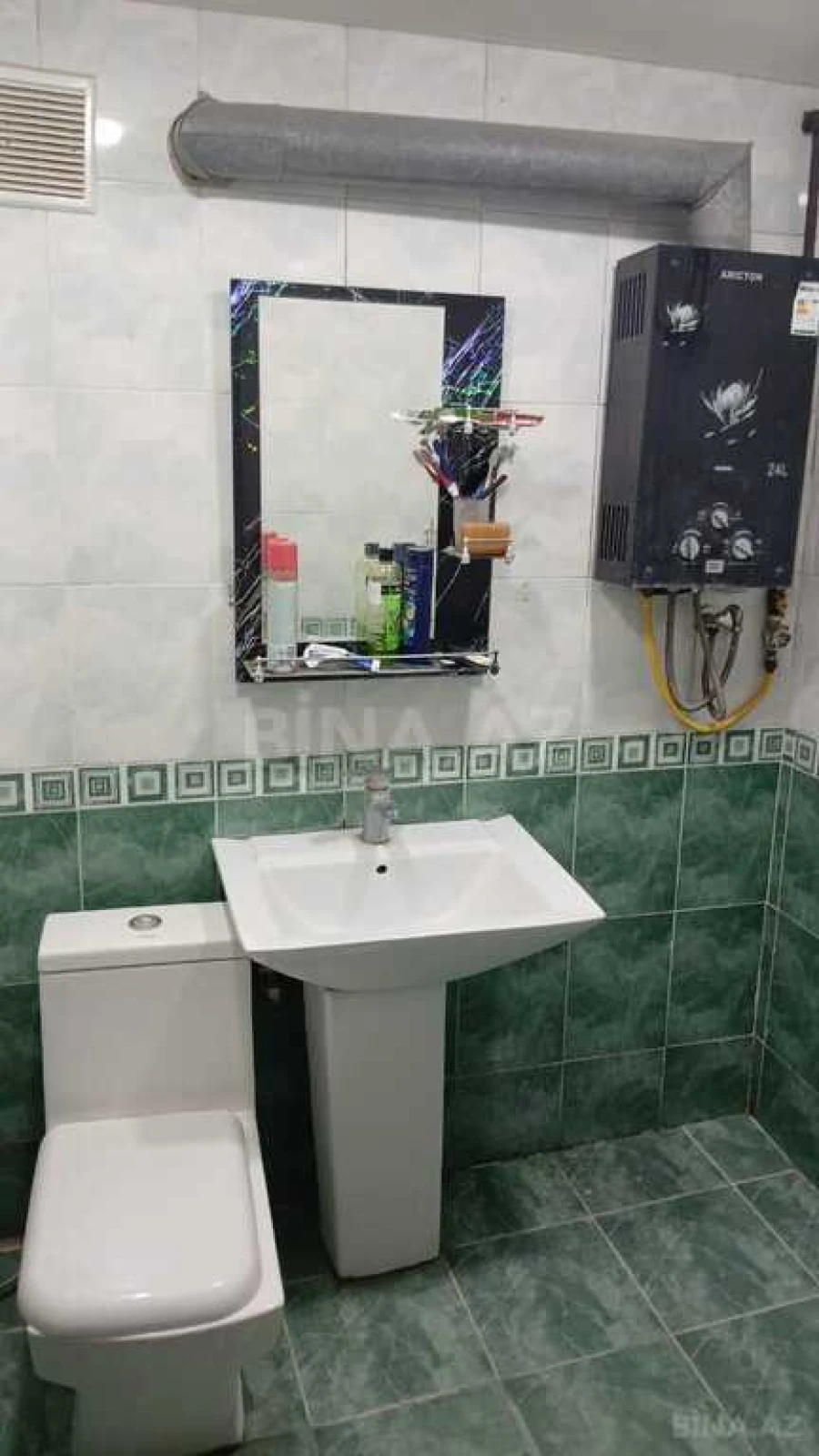 Satılır 2 otaqlı mənzil 47 m²