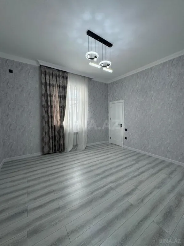 Satılır 4 otaqlı həyət evi 180 m²