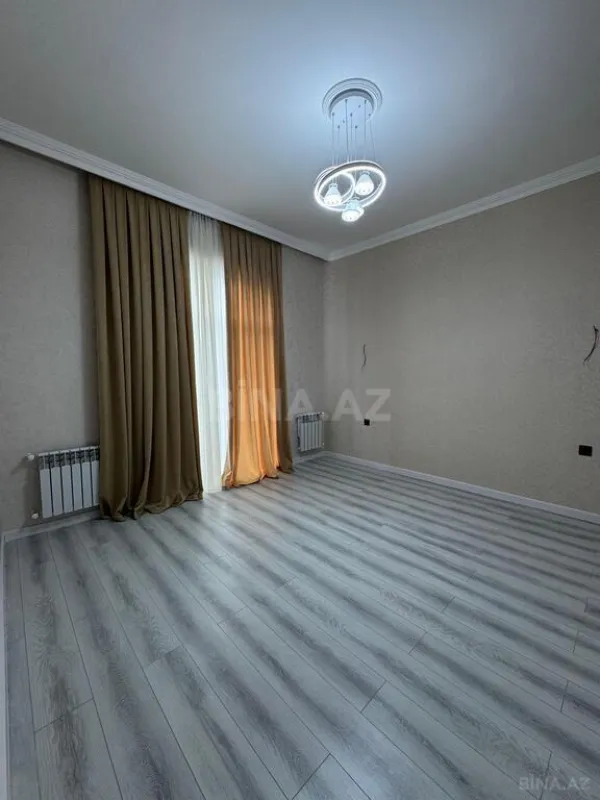 Satılır 4 otaqlı həyət evi 180 m²