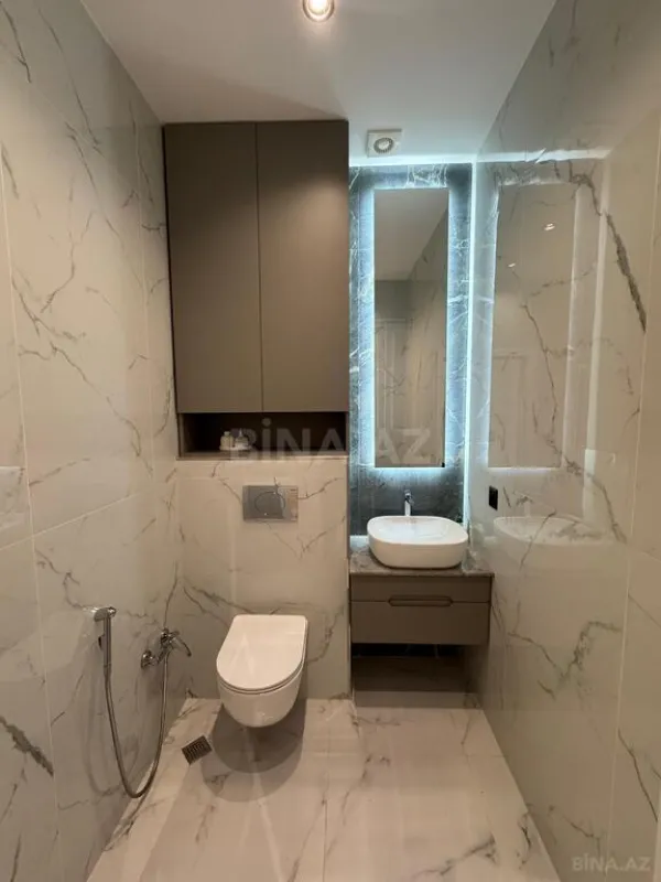 Satılır 4 otaqlı həyət evi 200 m²