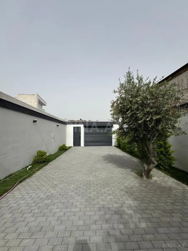 Satılır 4 otaqlı həyət evi 200 m²