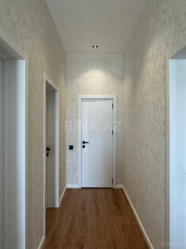 Satılır 4 otaqlı həyət evi 200 m²