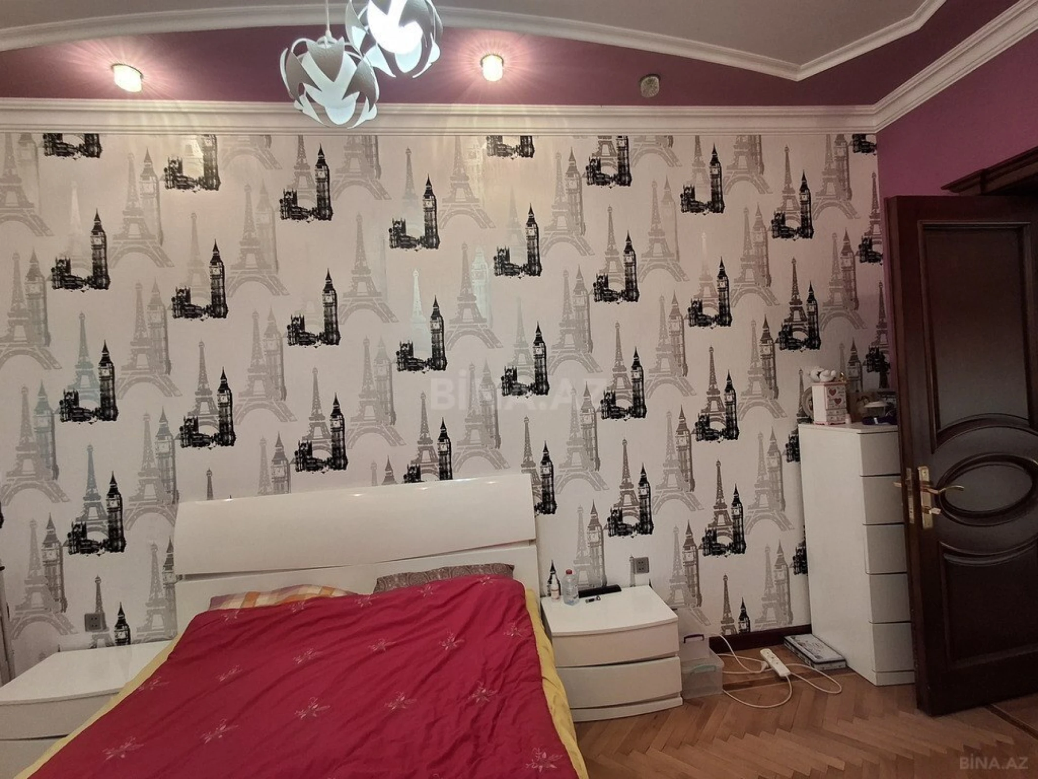 Satılır 9 otaqlı həyət evi 620 m²