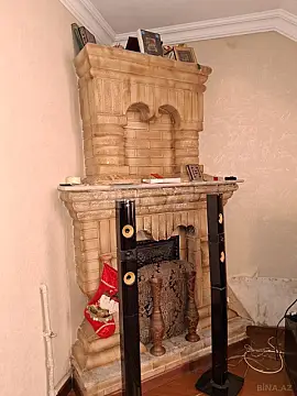 Satılır 9 otaqlı həyət evi 620 m²