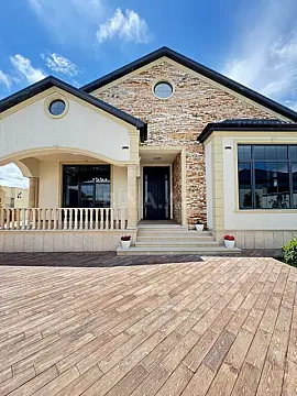 Satılır 4 otaqlı həyət evi 280 m²