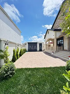 Satılır 4 otaqlı həyət evi 280 m²