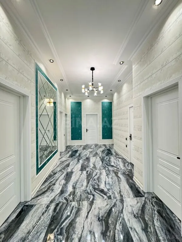 Satılır 4 otaqlı həyət evi 280 m²