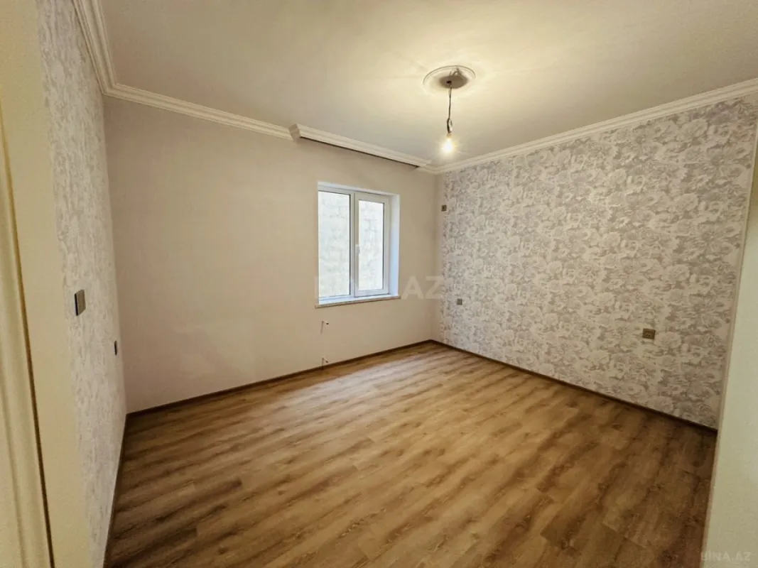 Satılır 5 otaqlı həyət evi 157 m²