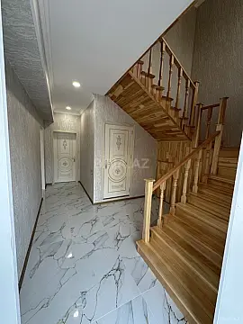 Satılır 5 otaqlı həyət evi 157 m²