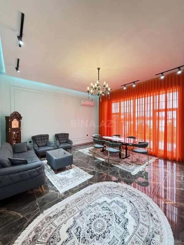 Satılır 4 otaqlı həyət evi 155 m²