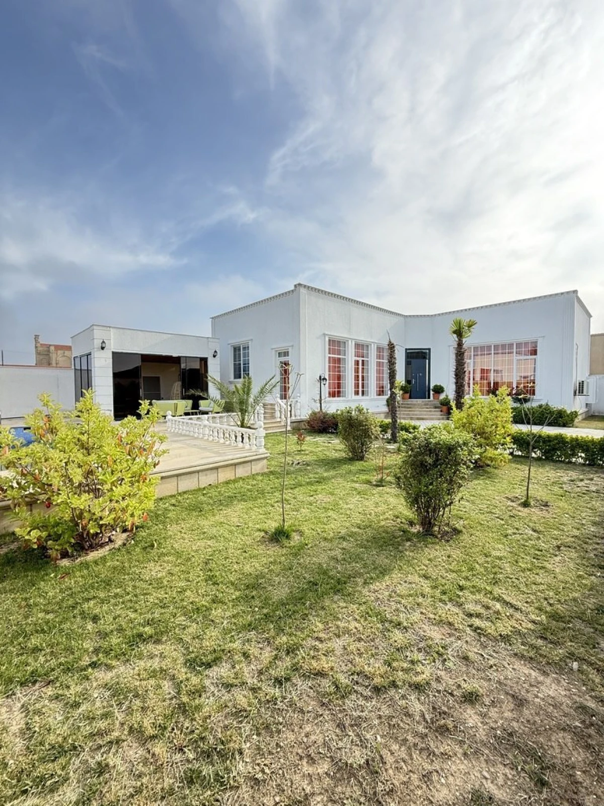 Satılır 4 otaqlı həyət evi 155 m²