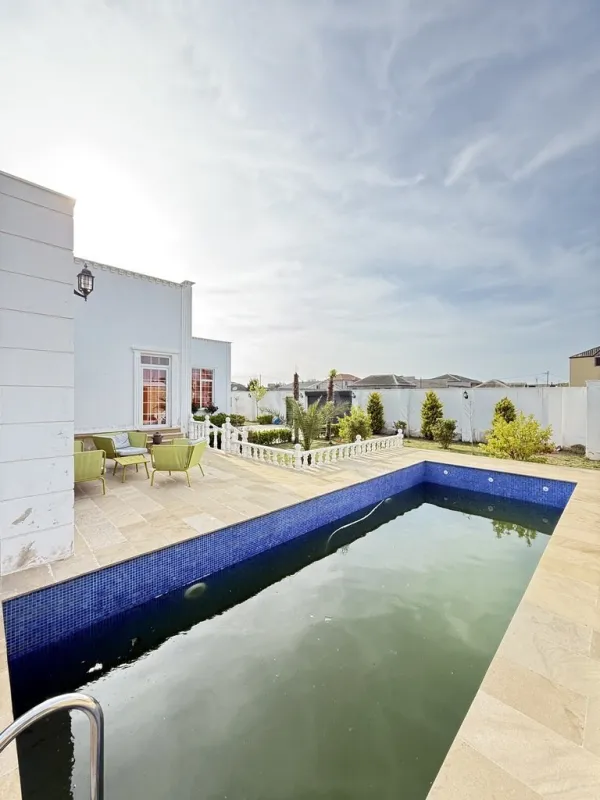 Satılır 4 otaqlı həyət evi 155 m²