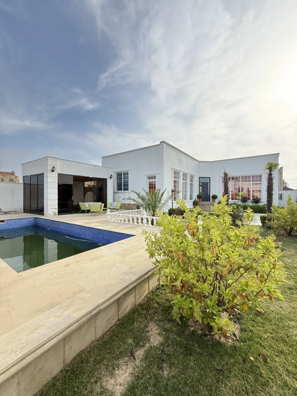 Satılır 4 otaqlı həyət evi 155 m²