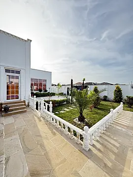 Satılır 4 otaqlı həyət evi 155 m²