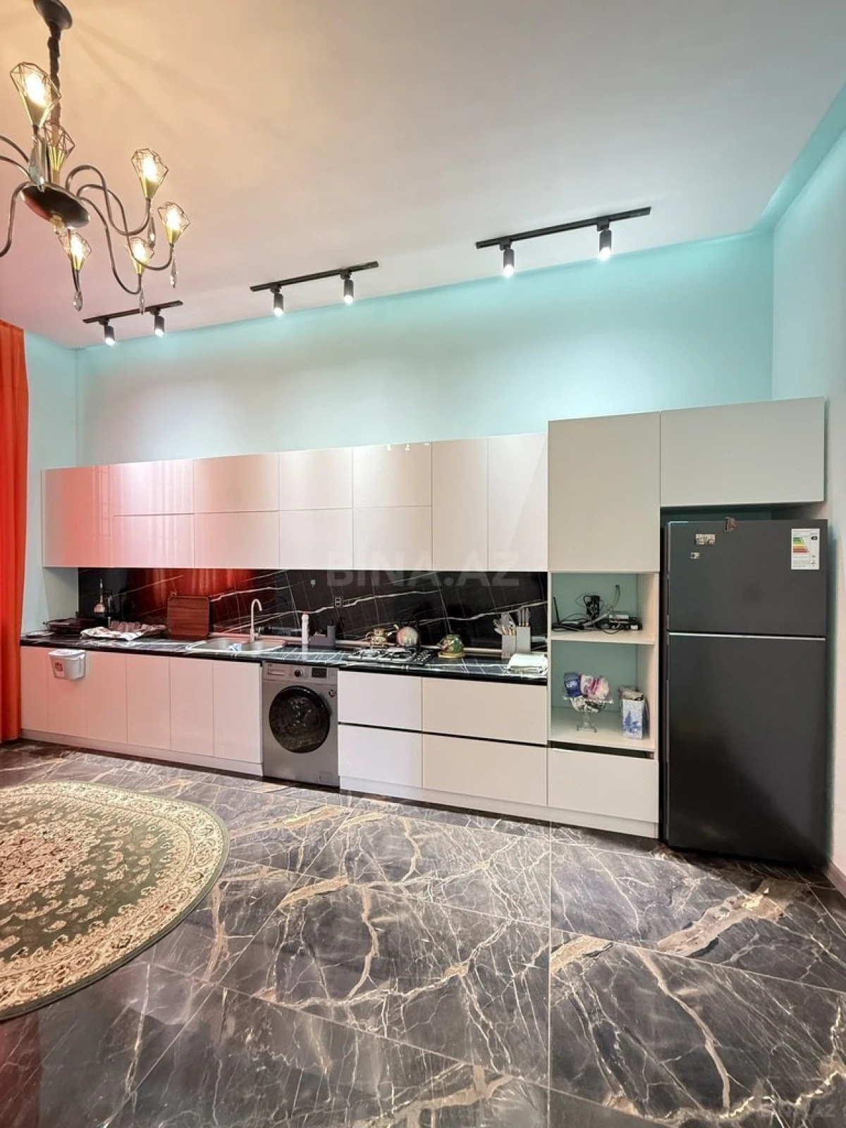 Satılır 4 otaqlı həyət evi 155 m²