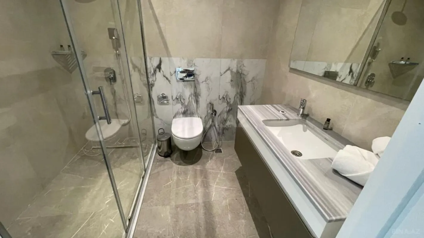 Satılır 1 otaqlı mənzil 58 m²