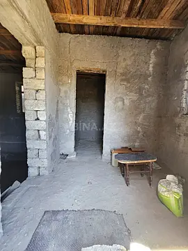 Satılır 6 otaqlı həyət evi 180 m²