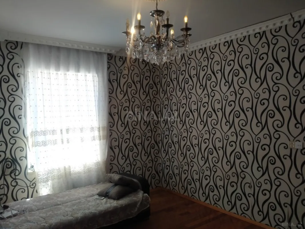 Satılır 3 otaqlı həyət evi 100 m²