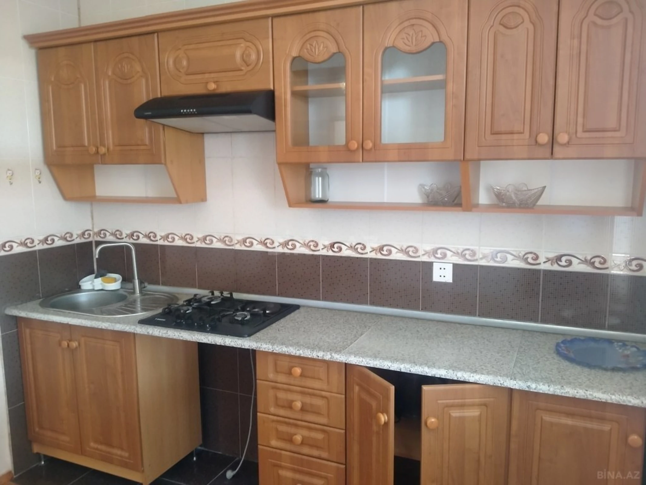Satılır 3 otaqlı həyət evi 100 m²