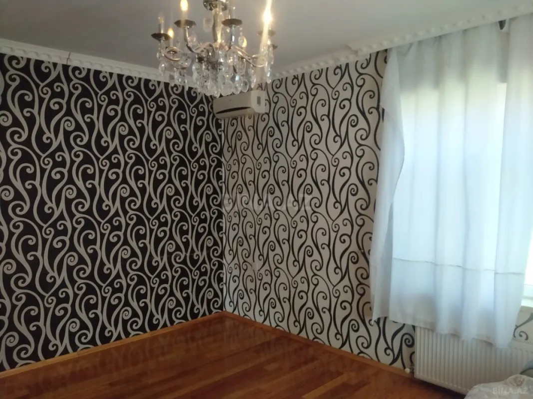 Satılır 3 otaqlı həyət evi 100 m²