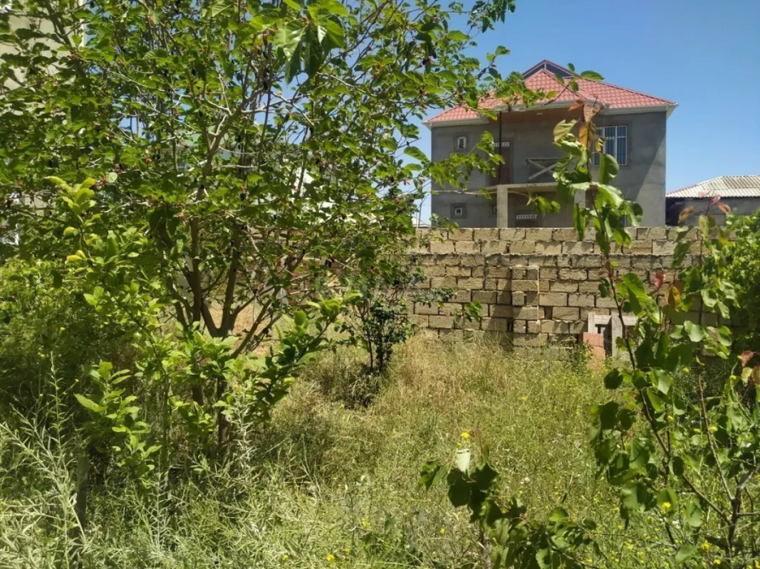 Satılır 3 otaqlı həyət evi 100 m²
