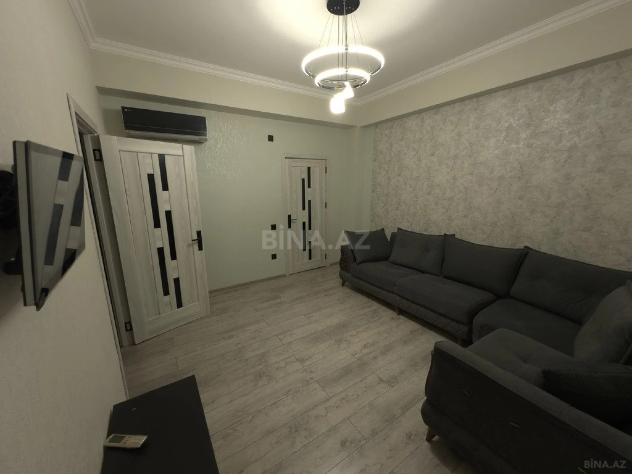 Kirayə verilir 2 otaqlı mənzil 60 m²