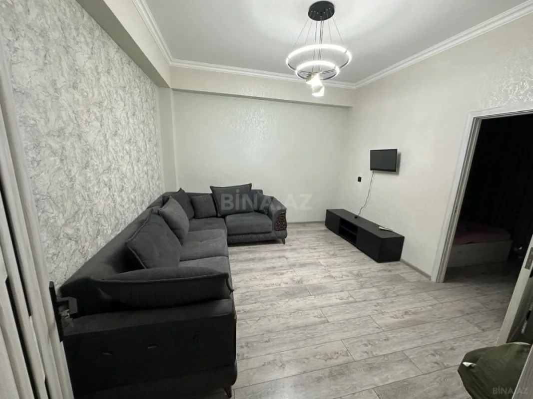 Kirayə verilir 2 otaqlı mənzil 60 m²