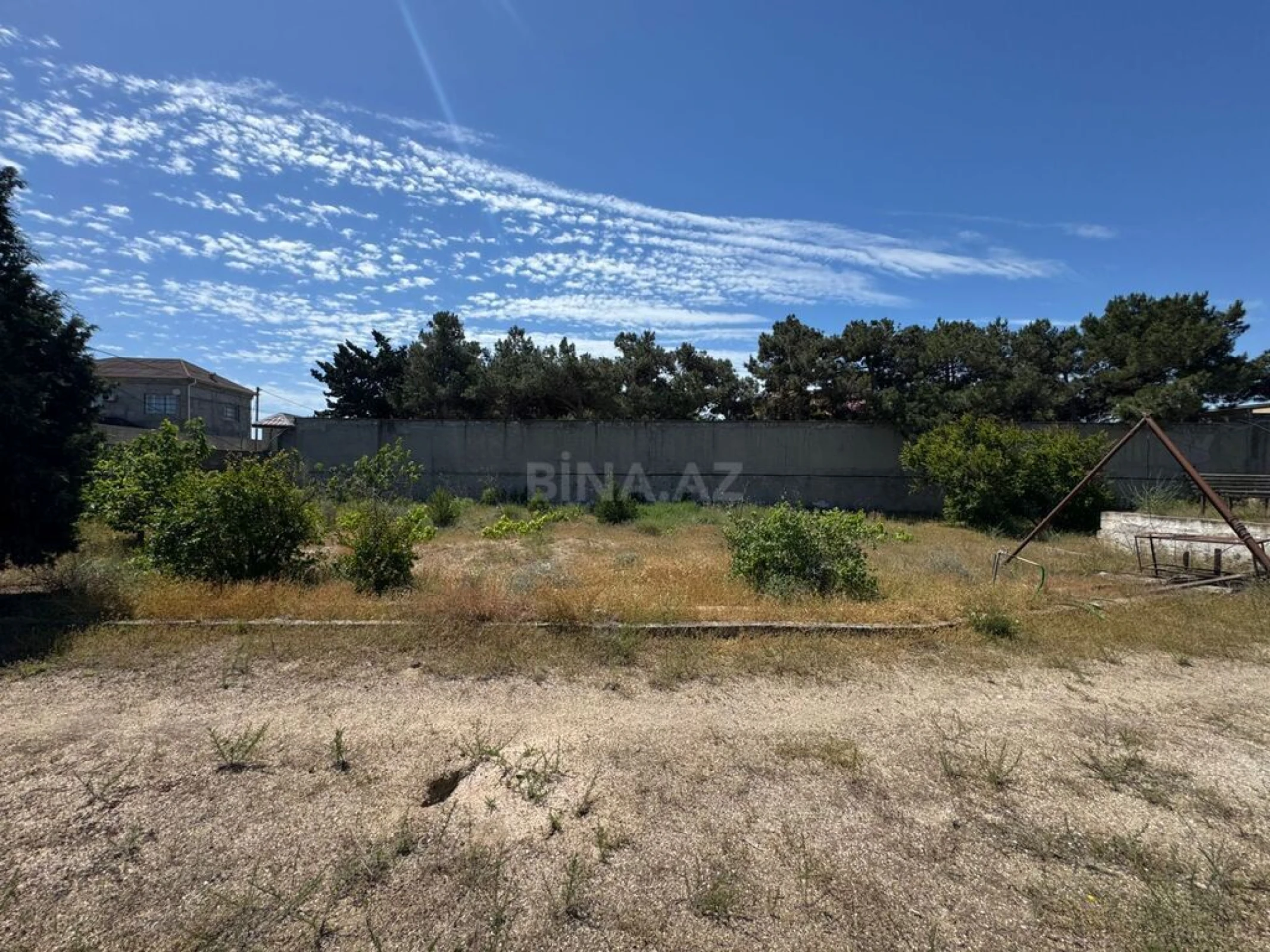 Satılır torpaq sahəsi 12 m²