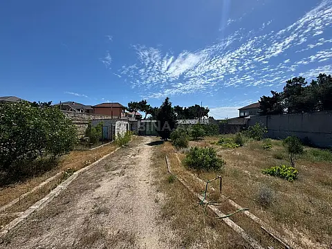 Satılır torpaq sahəsi 12 m²