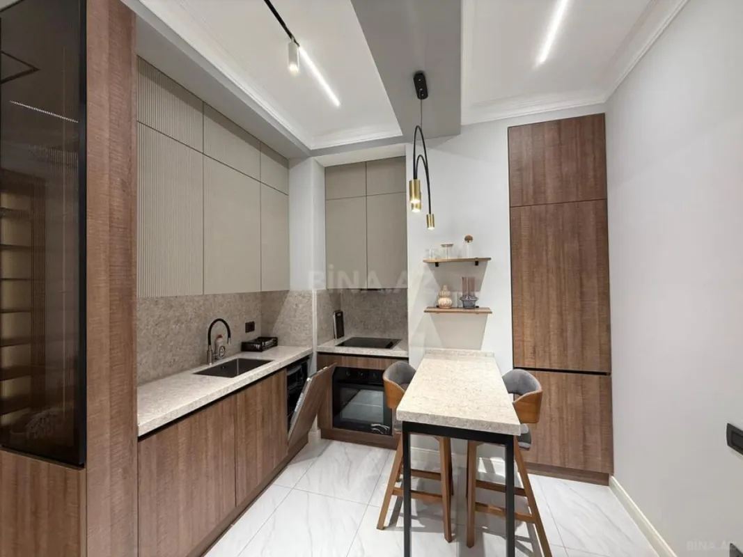 Kirayə verilir 2 otaqlı mənzil 68 m²