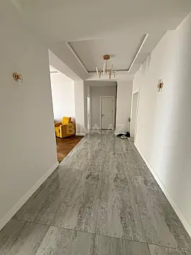 Kirayə verilir 3 otaqlı mənzil 127 m²