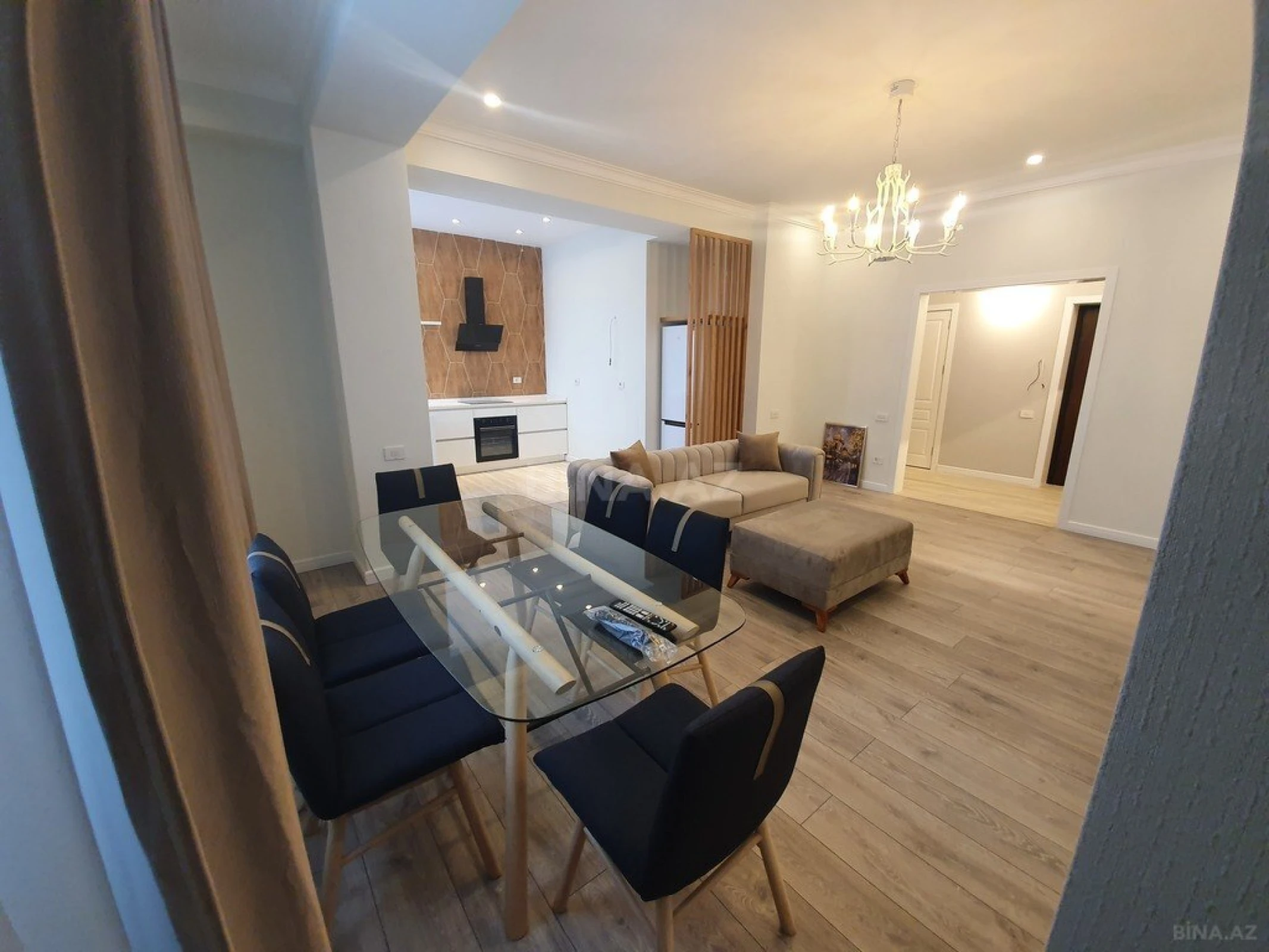 Kirayə verilir 3 otaqlı mənzil 100 m²