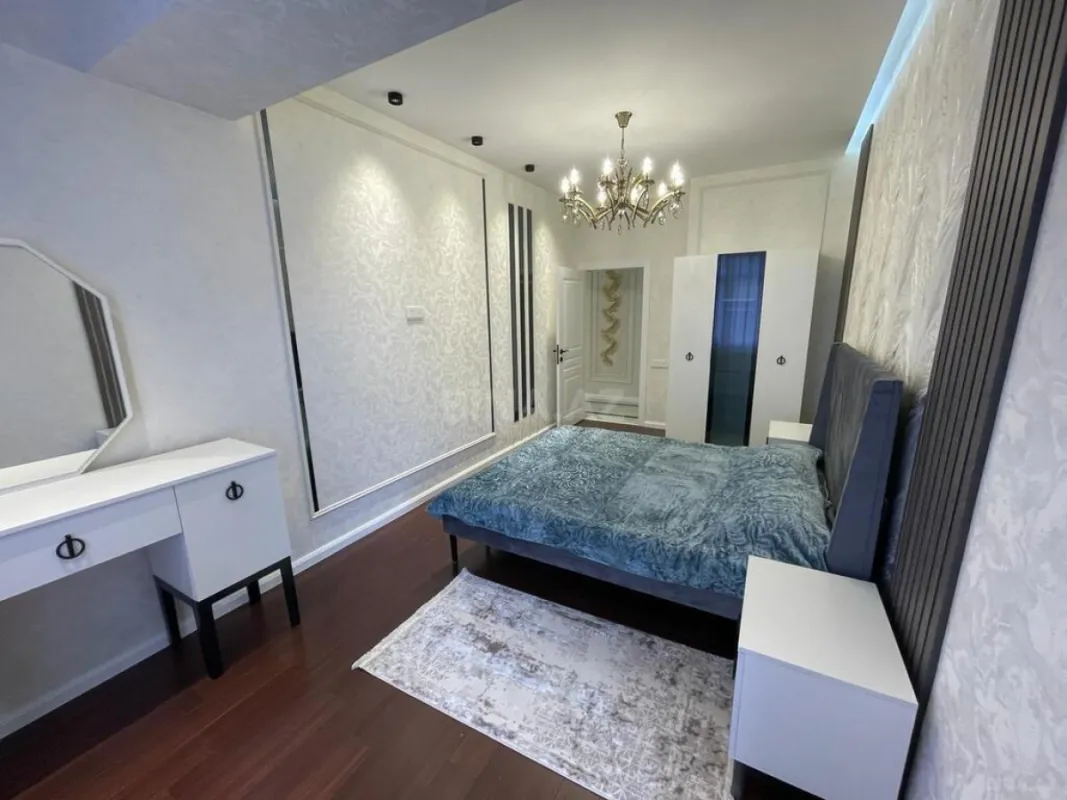 Kirayə verilir 3 otaqlı mənzil 110 m²