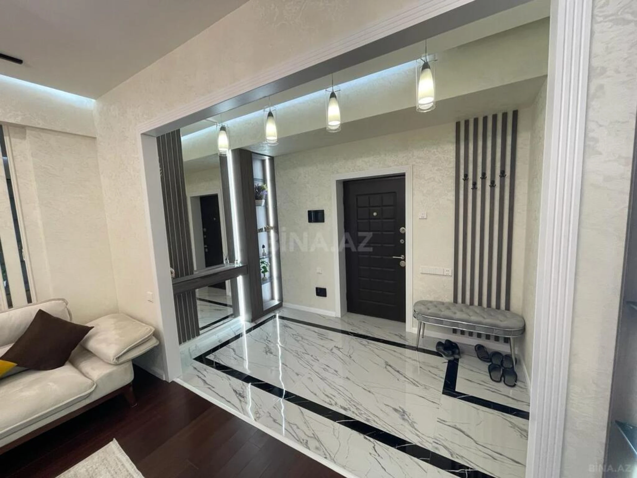 Kirayə verilir 3 otaqlı mənzil 110 m²