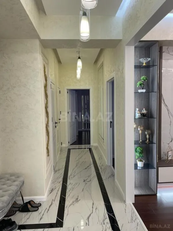 Kirayə verilir 3 otaqlı mənzil 110 m²