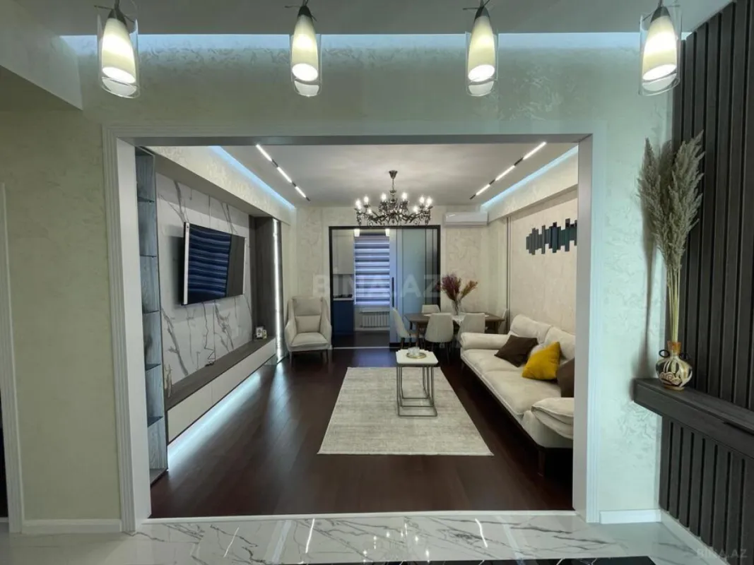 Kirayə verilir 3 otaqlı mənzil 110 m²