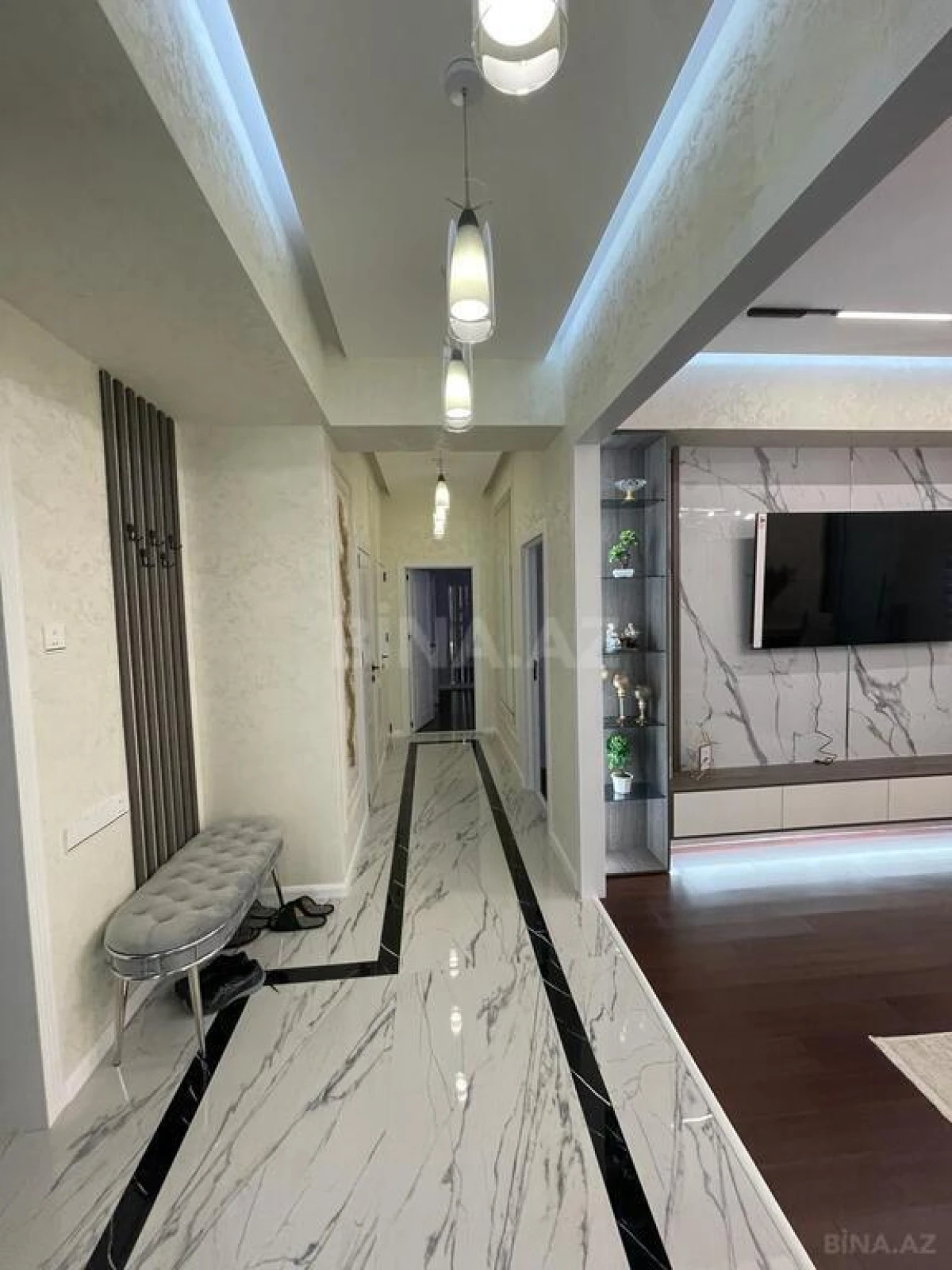 Kirayə verilir 3 otaqlı mənzil 110 m²