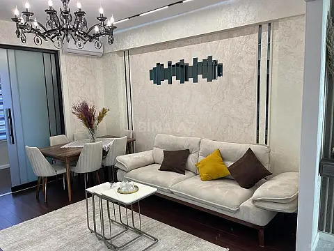 Kirayə verilir 3 otaqlı mənzil 110 m²