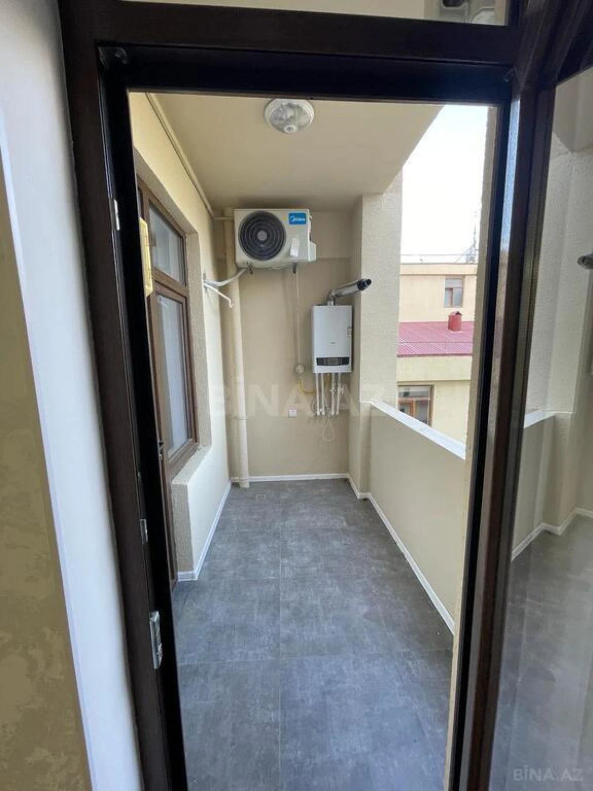 Kirayə verilir 3 otaqlı mənzil 110 m²