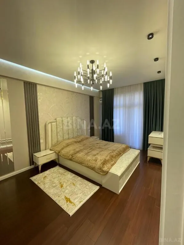 Kirayə verilir 3 otaqlı mənzil 110 m²