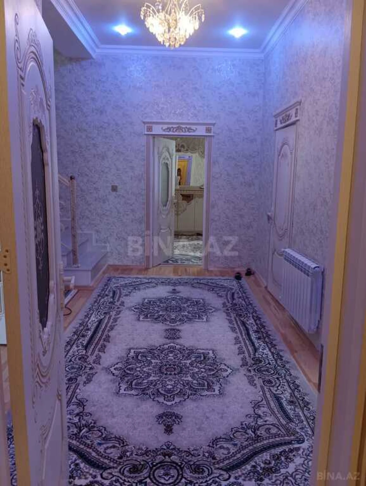 Satılır 7 otaqlı həyət evi 250 m²