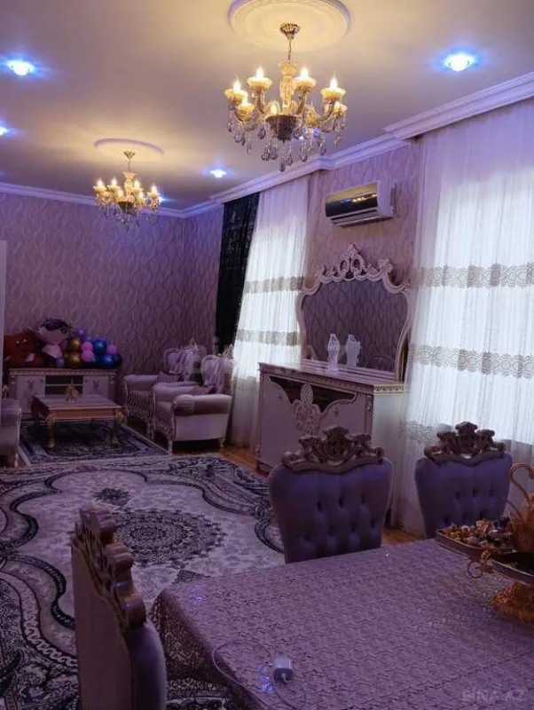 Satılır 7 otaqlı həyət evi 250 m²