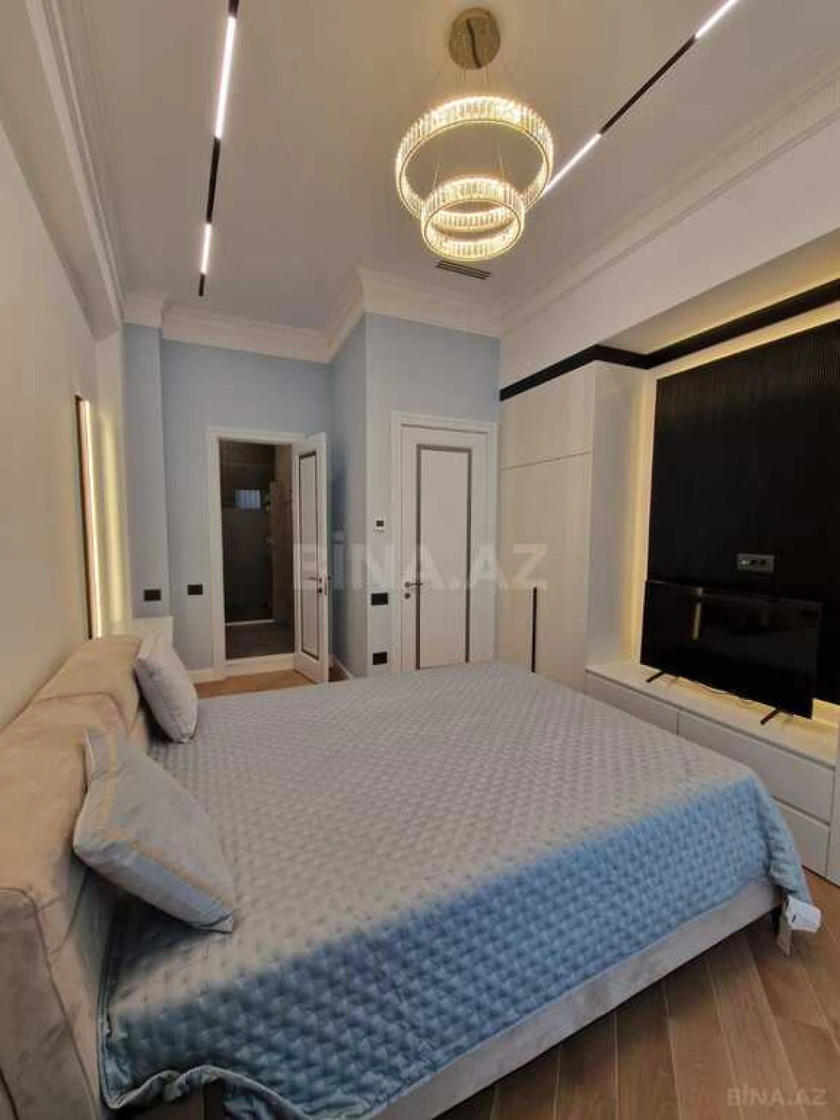 Satılır 3 otaqlı mənzil 105 m²